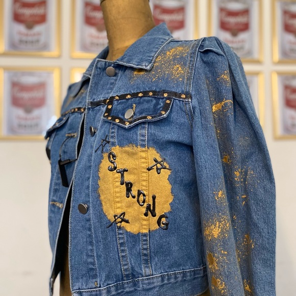 Lion Jacket - Picture 3 of 3